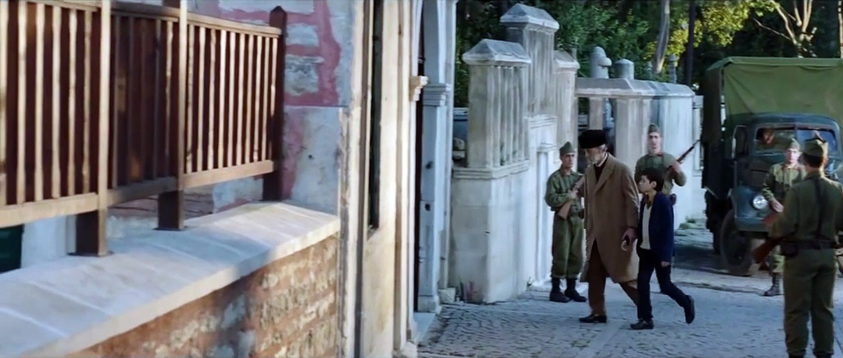 Reis Trailer (2) OV