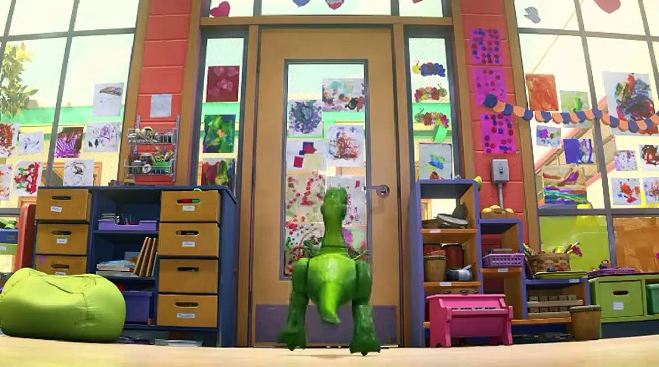 Toy Story 3 Trailer (7) DF
