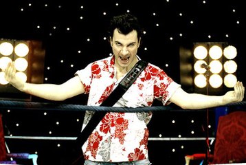 Michael Youn Héros malgré lui