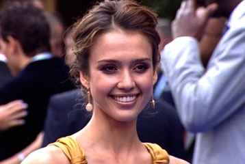 Jessica Alba et les 4 Fantastiques sur le tapis rouge de Londres