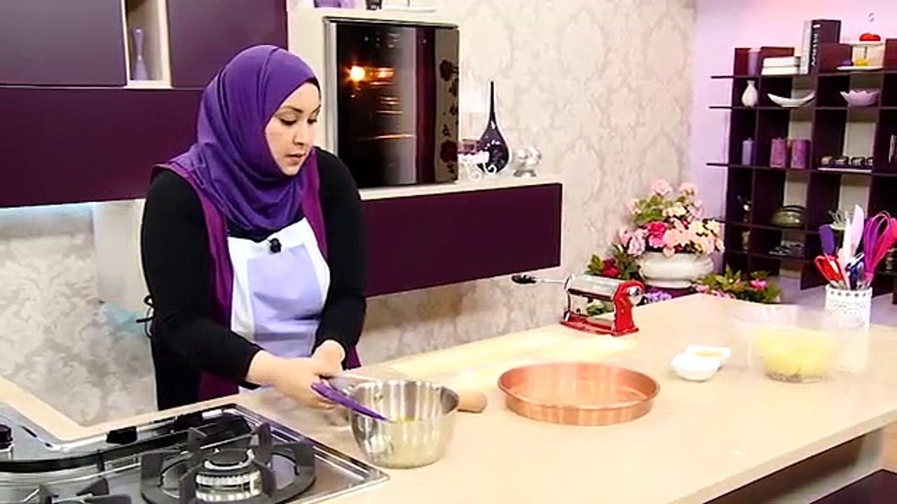 بقلاوة اللوز  سميحة بن بريم  زين و همة  Samira TV