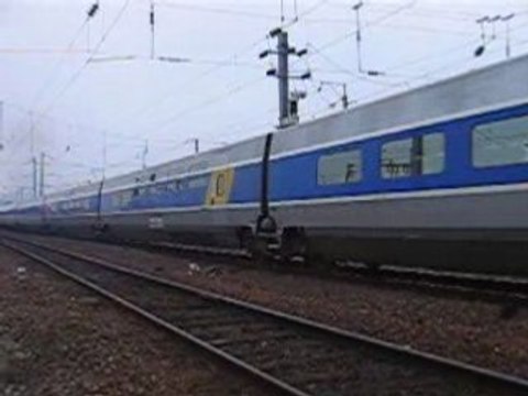 CC 72061-TGV A 378 - 2004-12-04 - 001 - Nantes