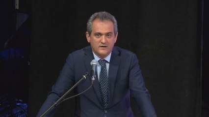 BAKAN ÖZER KADINLARIMIZIN EĞİTİMLE BULUŞMALARI GÜÇLENDİ