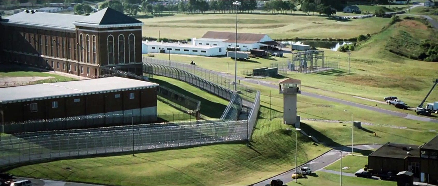 Dark Places - Gefährliche Erinnerung Trailer DF