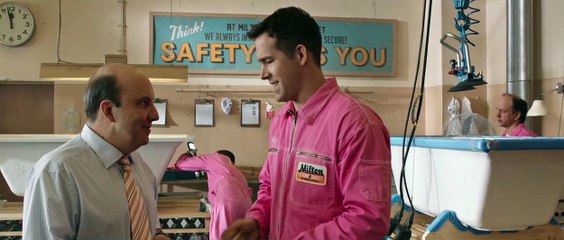 The Voices Trailer DF