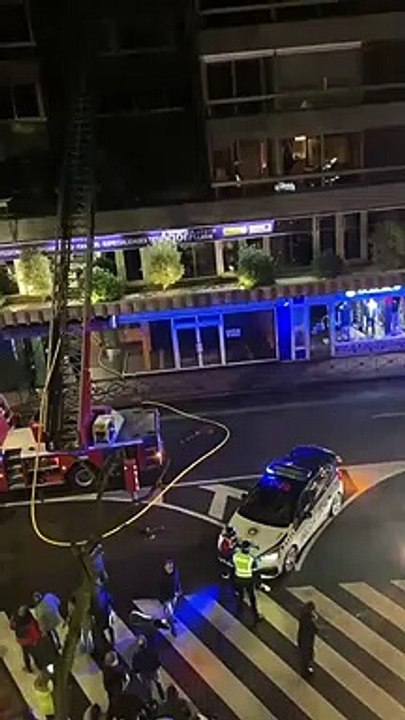 Incendio en la calle Padre Isla de León