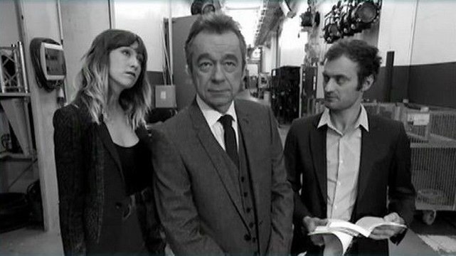 Zapping best-of 24/12 : quand Michel Denisot se prend pour Brad Pitt !