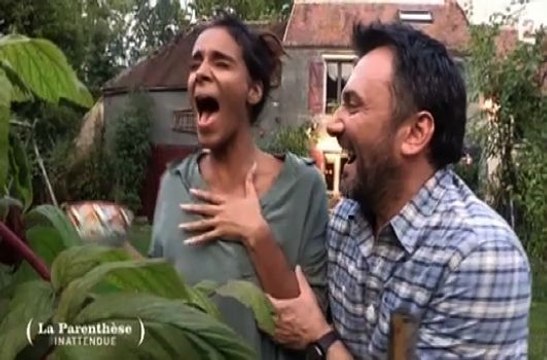 Zapping hebdo best-of 30/12: grosse peur pour Shy'm!