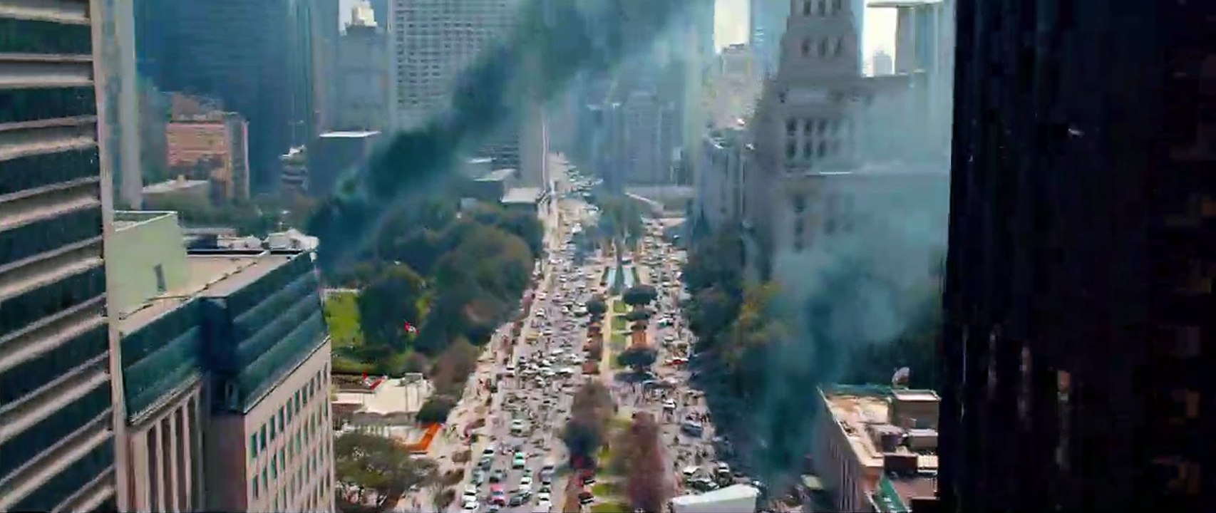 Kingsman: The Secret Service Trailer (3) DF