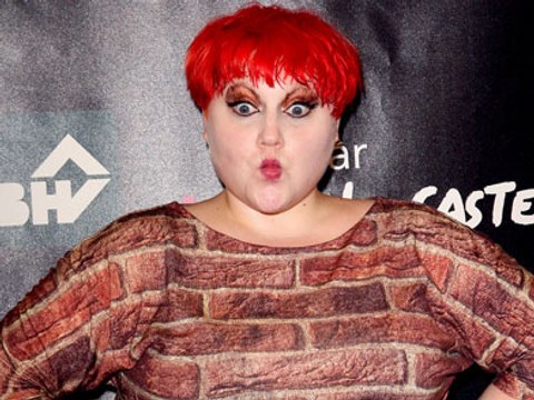 Beth Ditto illumine le BHV à Paris avec Dita Von Teese comme spectatrice !