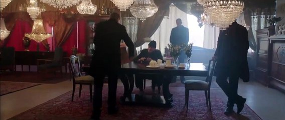 Einer nach dem anderen Trailer (2) OV