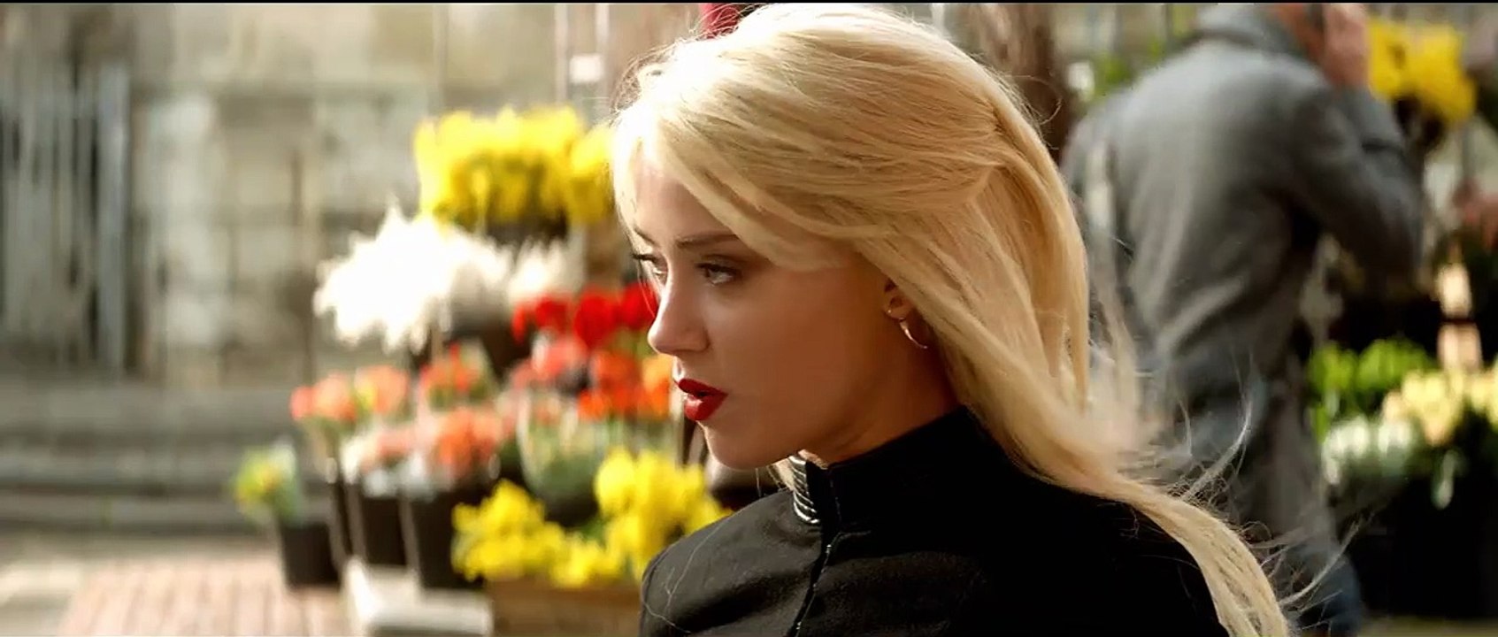 3 Days to Kill Trailer DF