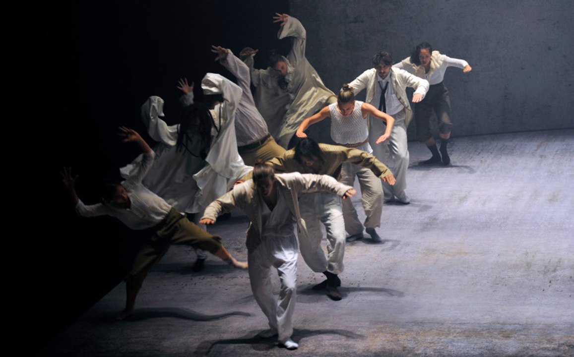 Hofesh Shechter - Sun