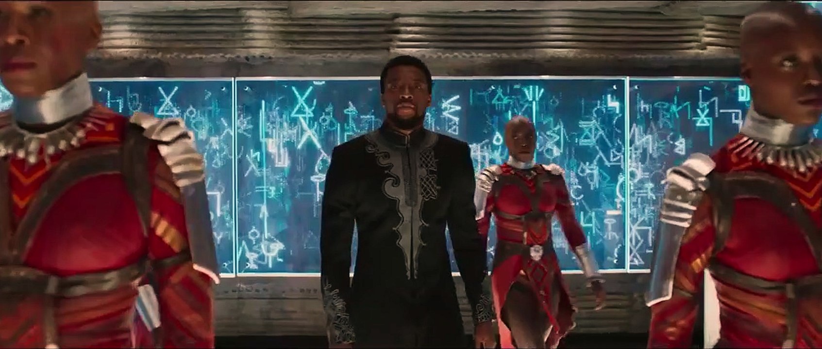 Black Panther Trailer (2) DF