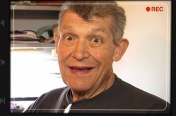 Zapping 21/11: "Un moteur, c'est moins casse-couille qu'une femme"