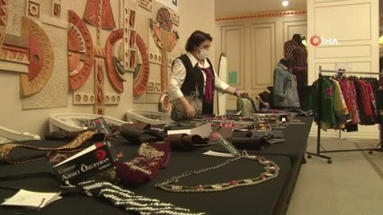 Ünlü Türk modacı Ahmet Özceyhan'ın "ANATOLİA 3" defilesi Ankara'da gerçekleşti