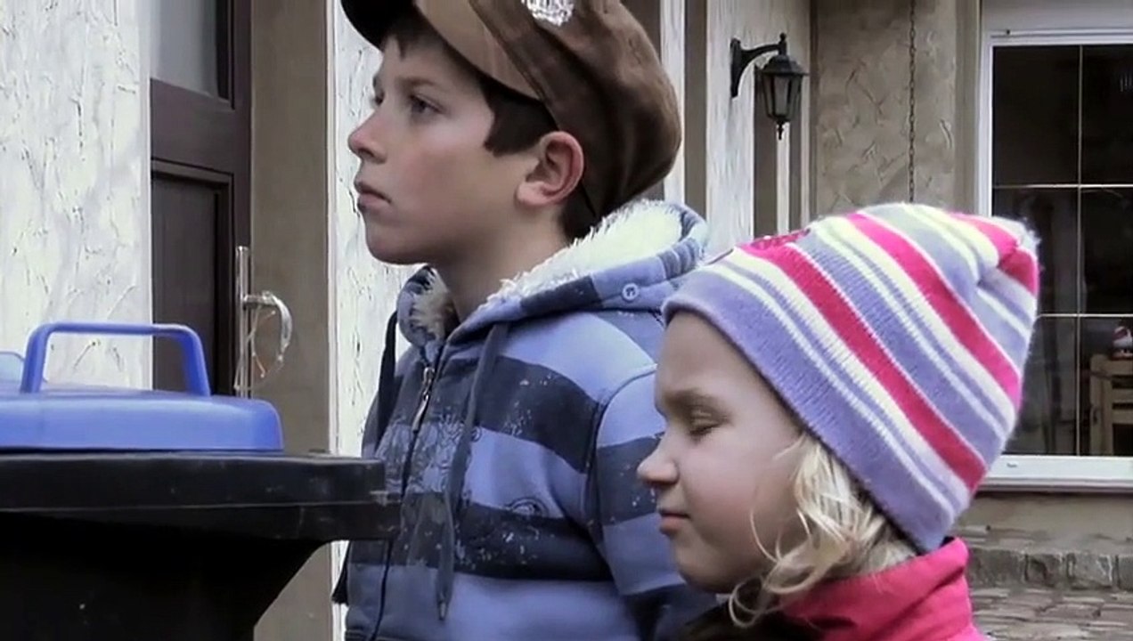 MansFeld Trailer DF