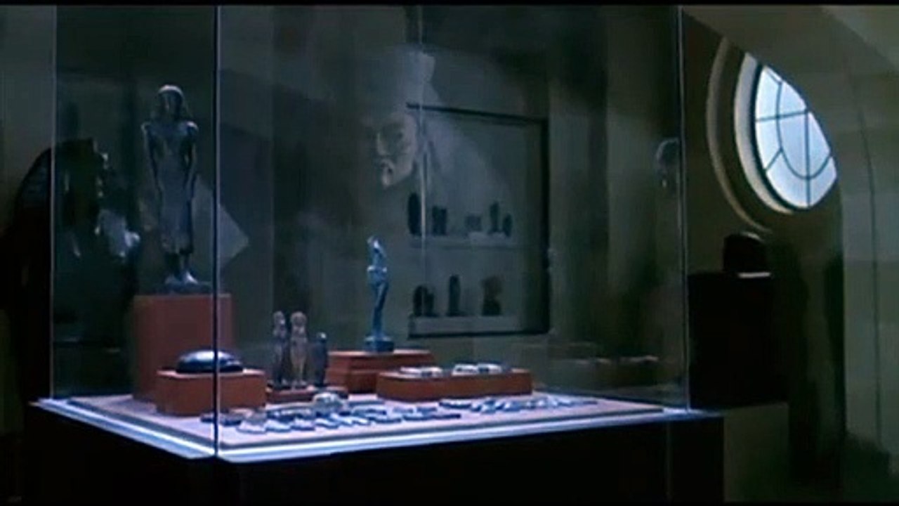 Belphégor - Das Phantom des Louvre Trailer DF