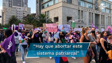 "Hey idiota, las niñas no se tocan”; marchan miles de mujeres por el 8M