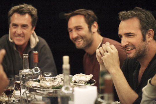 Les Petits Mouchoirs : Interview vidéo de Gilles Lellouche et François Cluzet