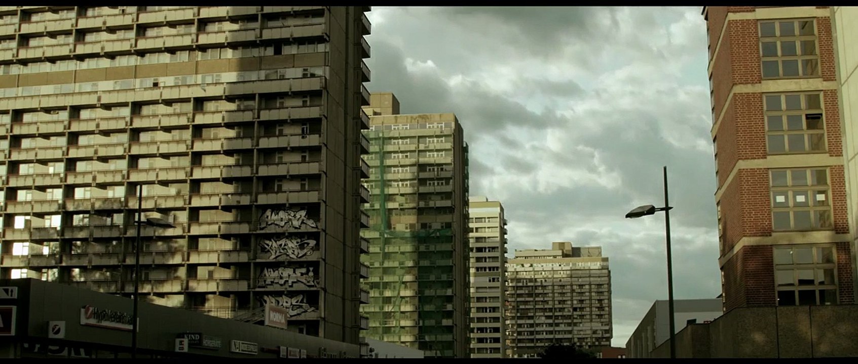 Stereo Teaser (3) DF