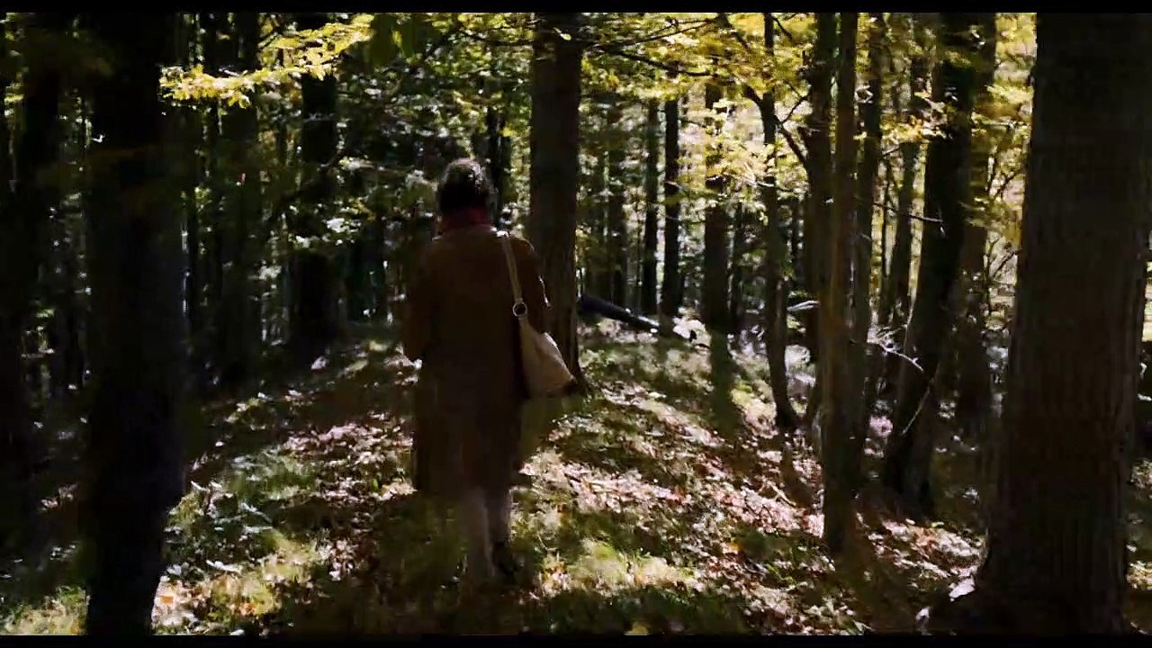 Oktober November Trailer DF