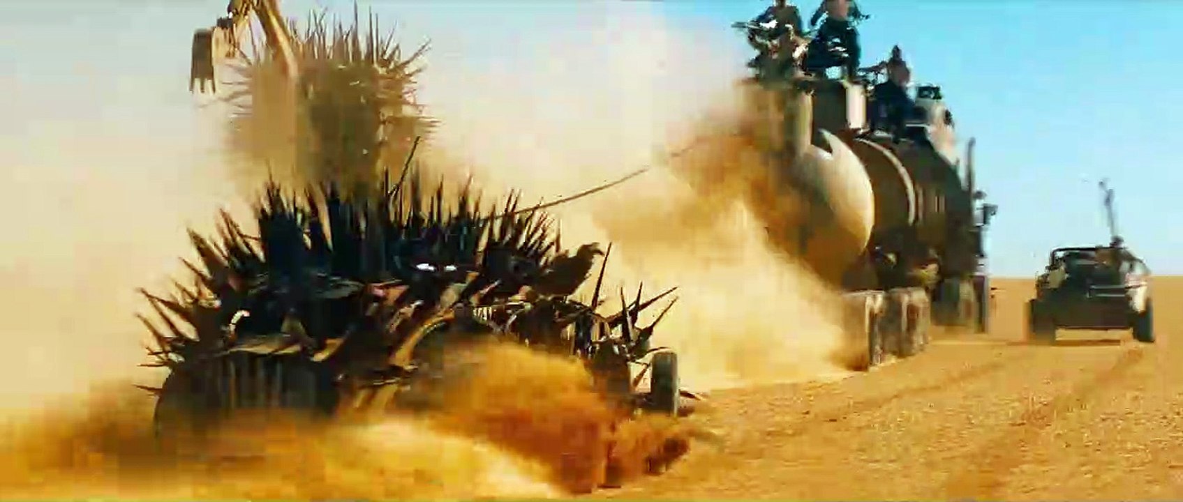 Mad Max: Fury Road Trailer (2) DF