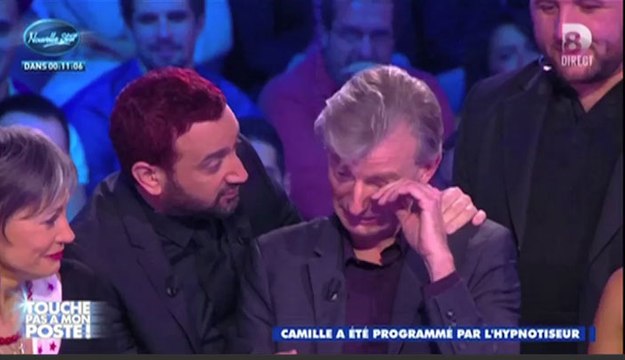 Le Zapping du 05/12 : Gilles Verdez de TPMP, sous hypnose fond en larmes !