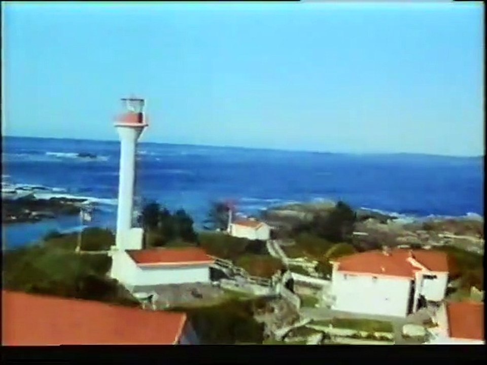 In einer kleinen Stadt Trailer DF