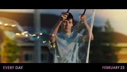 Letztendlich sind wir dem Universum egal Trailer (4) OV