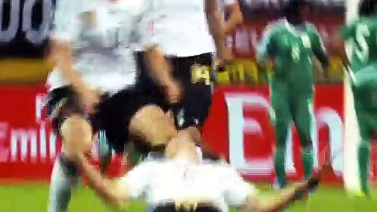 11 Freundinnen Trailer DF