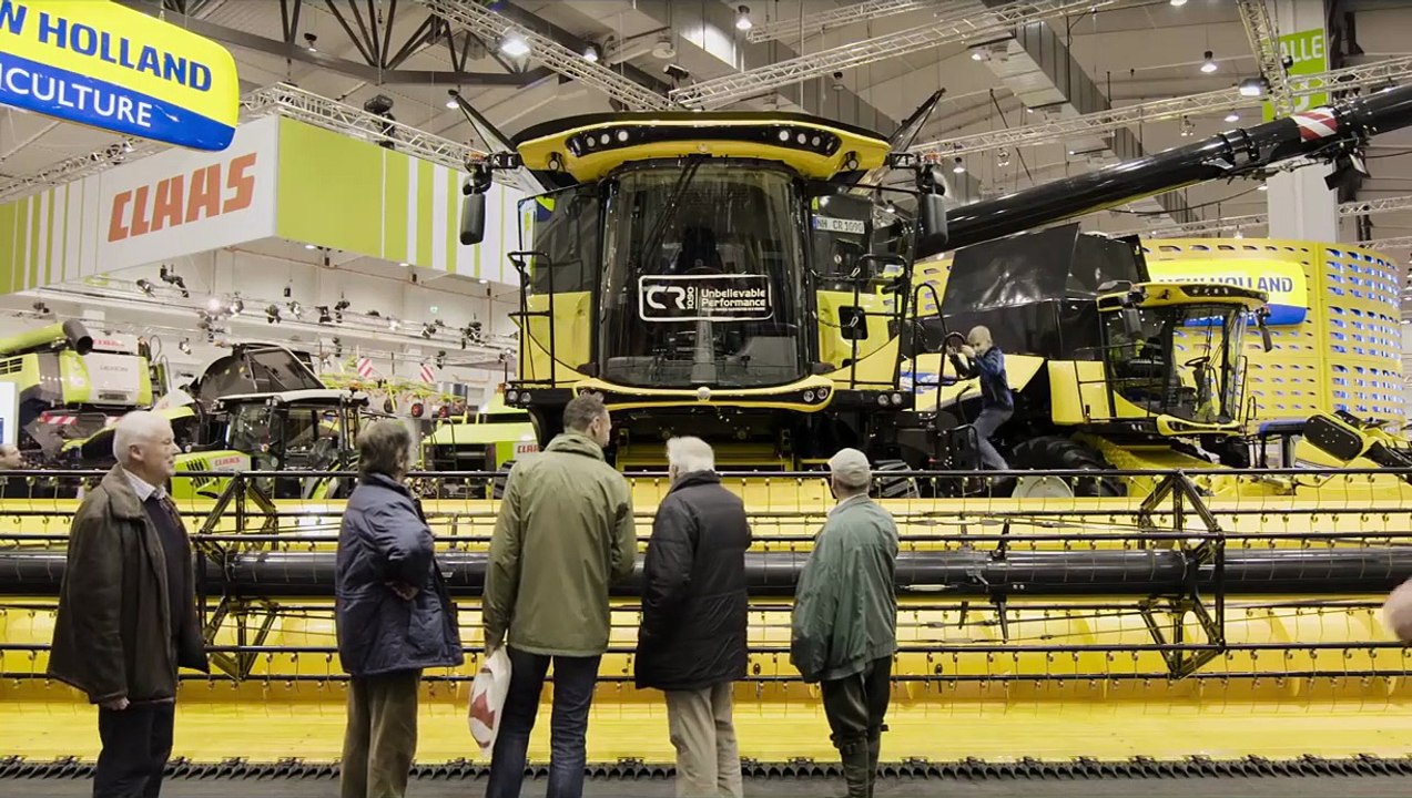 Bauer unser Trailer DF