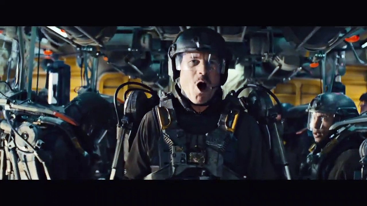 Edge of Tomorrow - Drop Or Die Clip