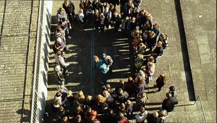 Der Himmel hat vier Ecken Trailer DF