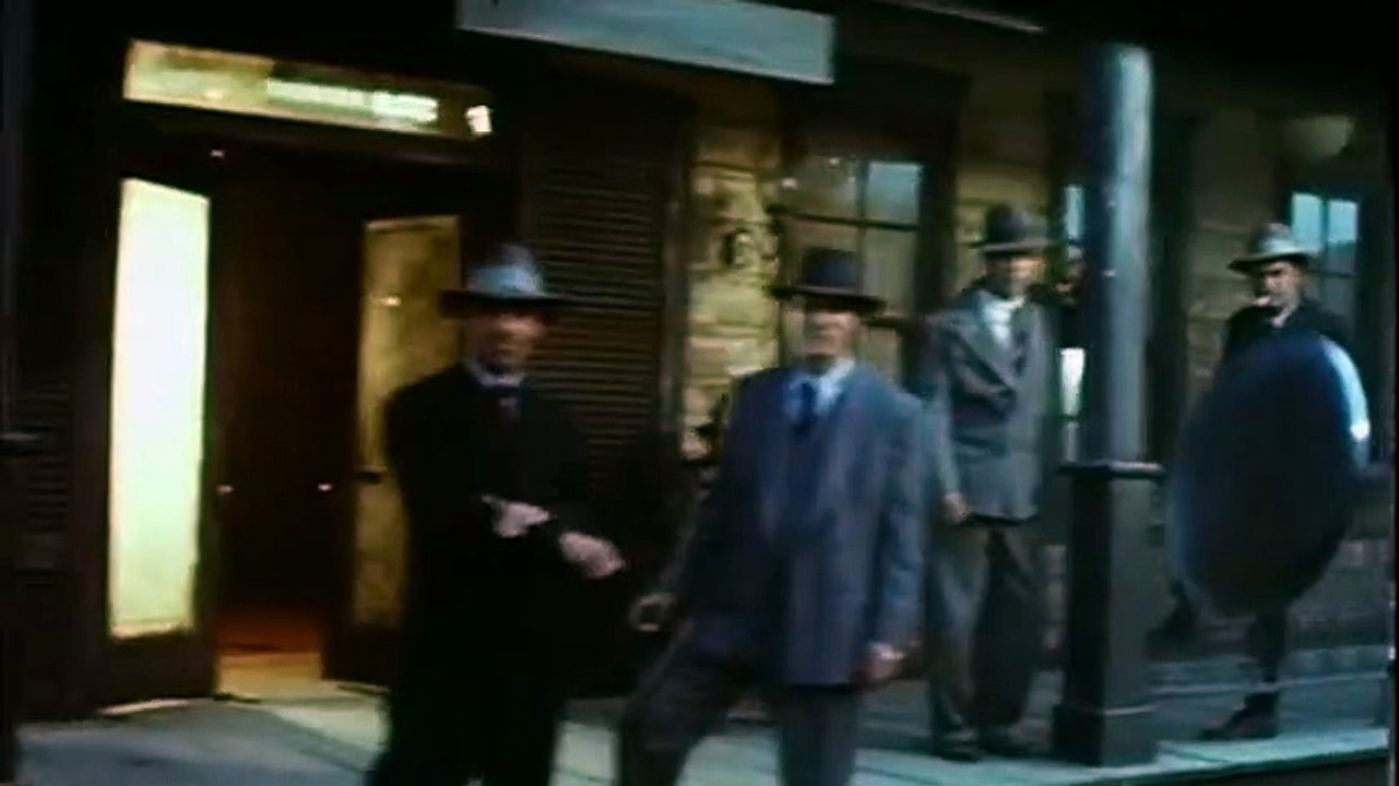 Last Man Standing Trailer DF