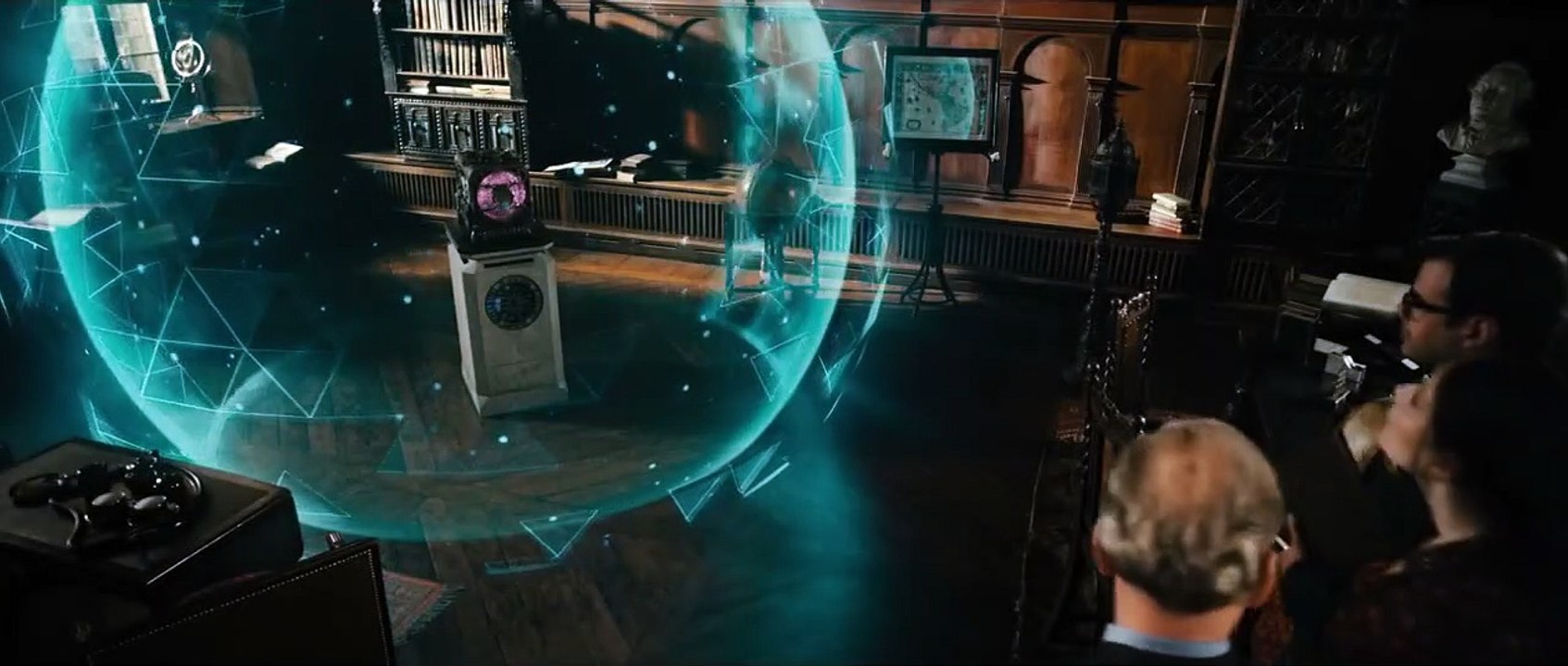 Saphirblau Trailer DF