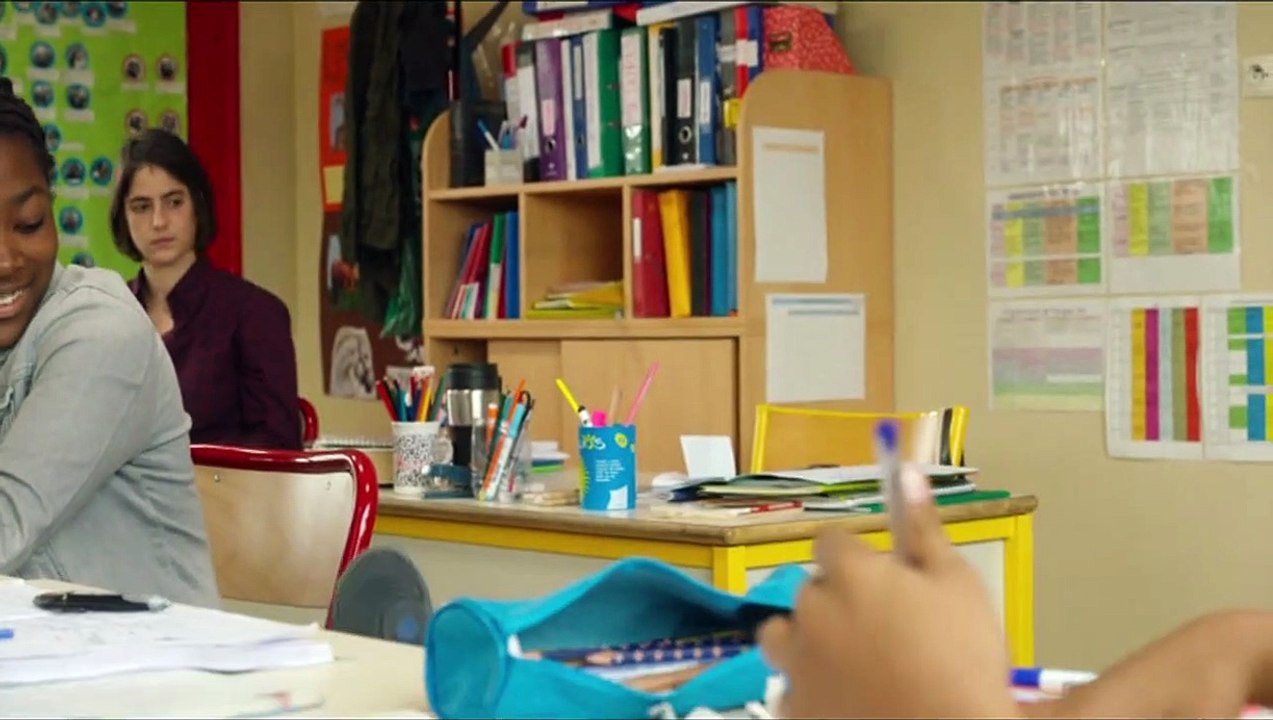 Die Grundschullehrerin Trailer DF