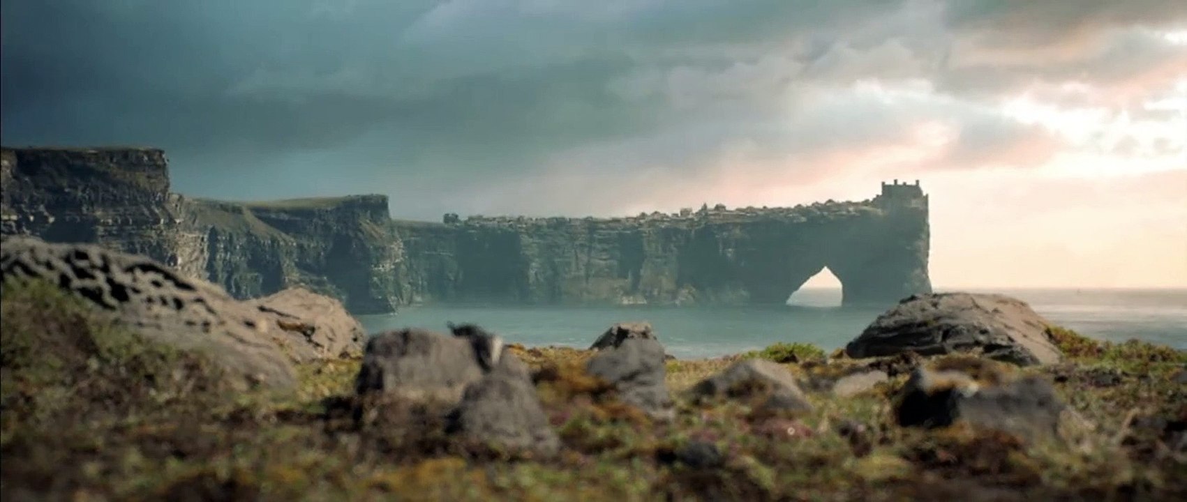 Die Hüterin der Wahrheit - Dinas Bestimmung Trailer DF