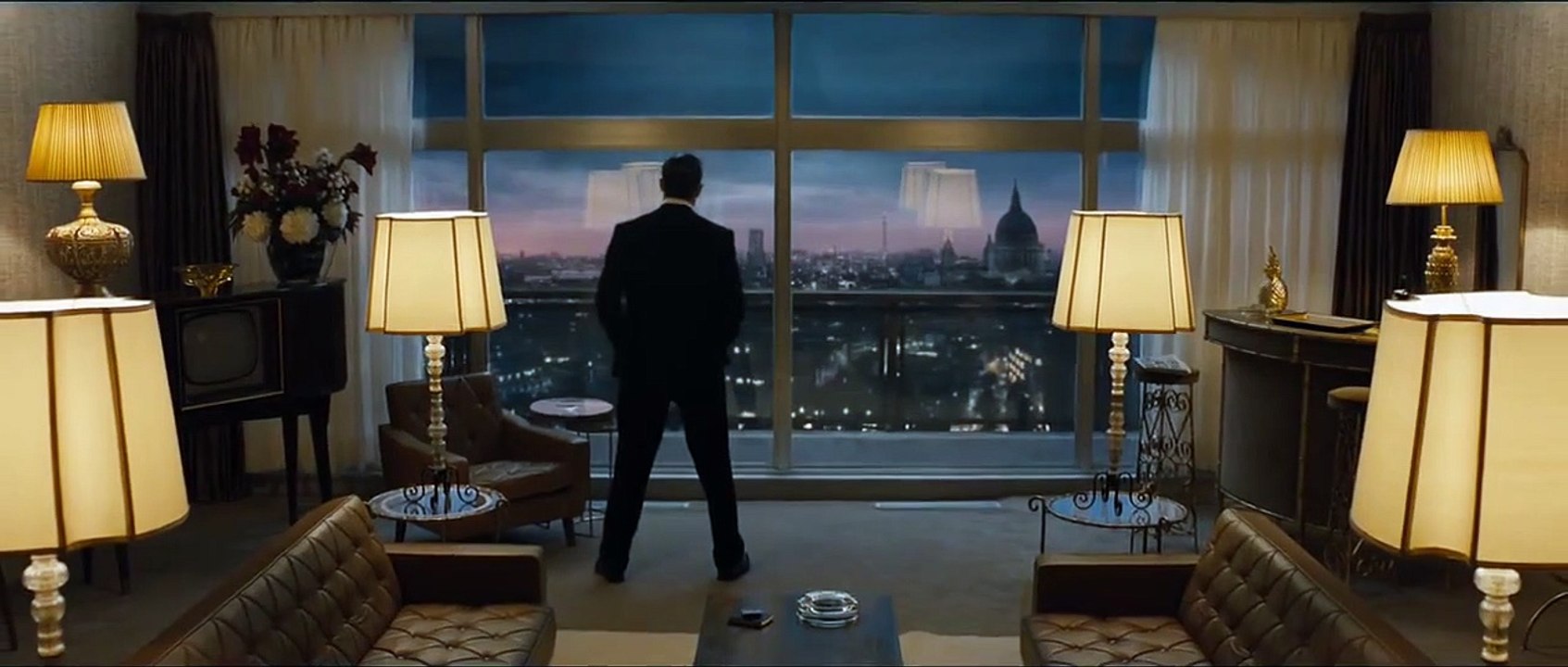 Legend Trailer (3) OV