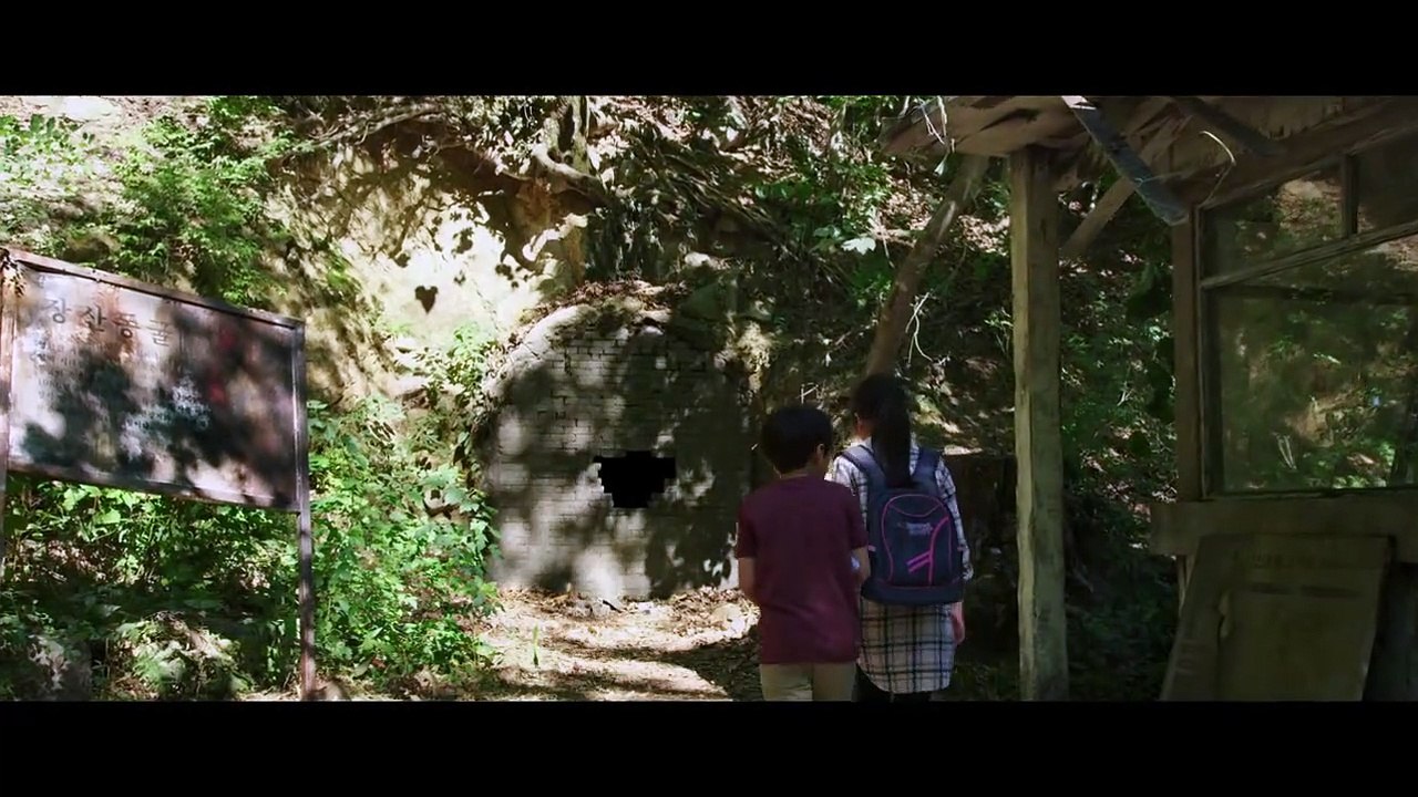 The Mimic - Dunkle Stimmen Trailer DF