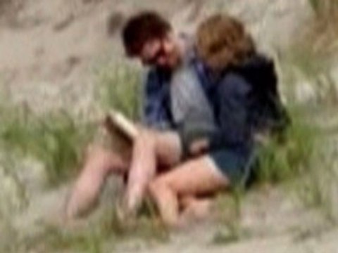 VIDEO PUBLIC : Robert Pattinson et Emilie de Ravin: Ils se sont embrassés !