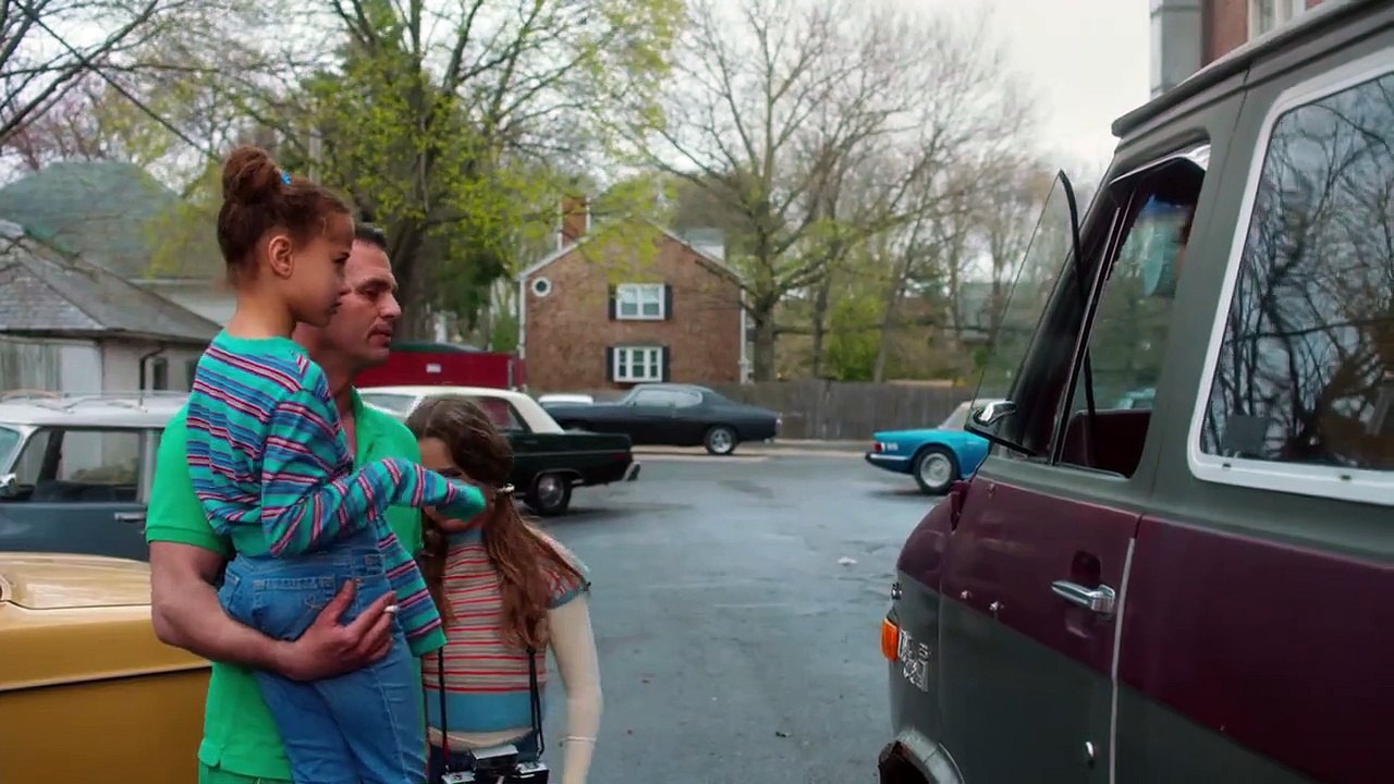 Infinitely Polar Bear Trailer DF