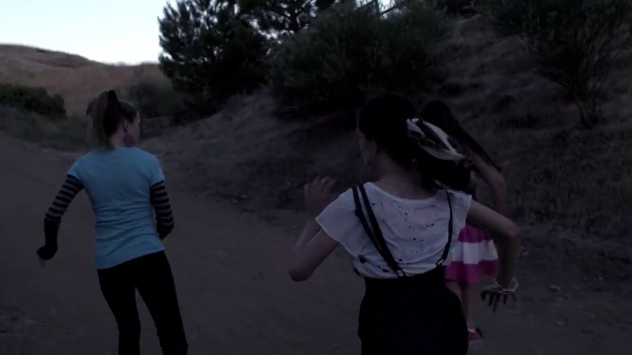 Crazy Bitches Trailer OV