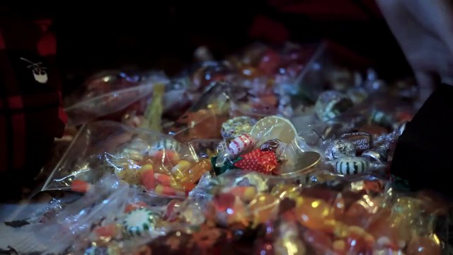 All Hallows' Eve - Komm raus und spiel! Trailer OV