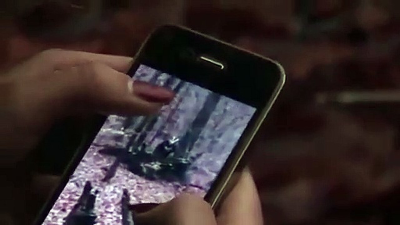 Raw - Der Fluch der Grete Müller Trailer DF