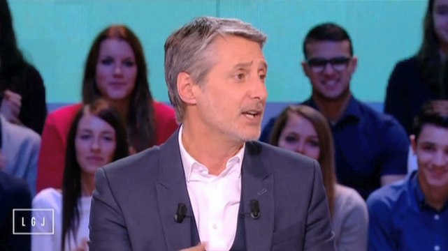 Le zapping du 06/11 : Le coup de gueule du jour : Antoine de Caunes tacle la télé-réalité