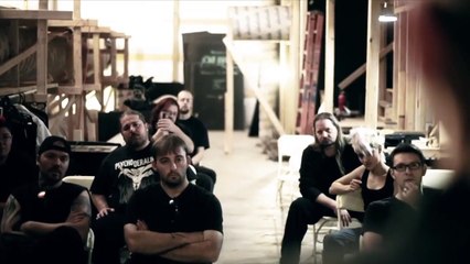 Crawl or Die Trailer OV