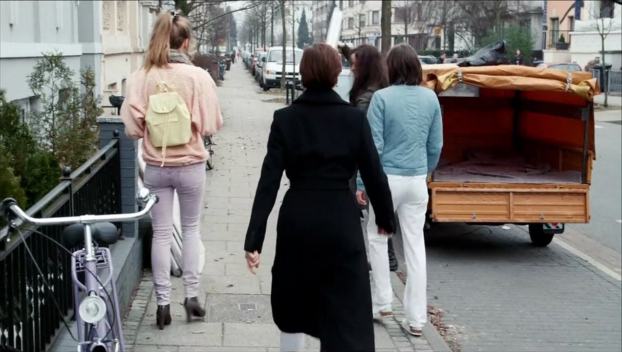 Lügen und andere Wahrheiten Trailer DF