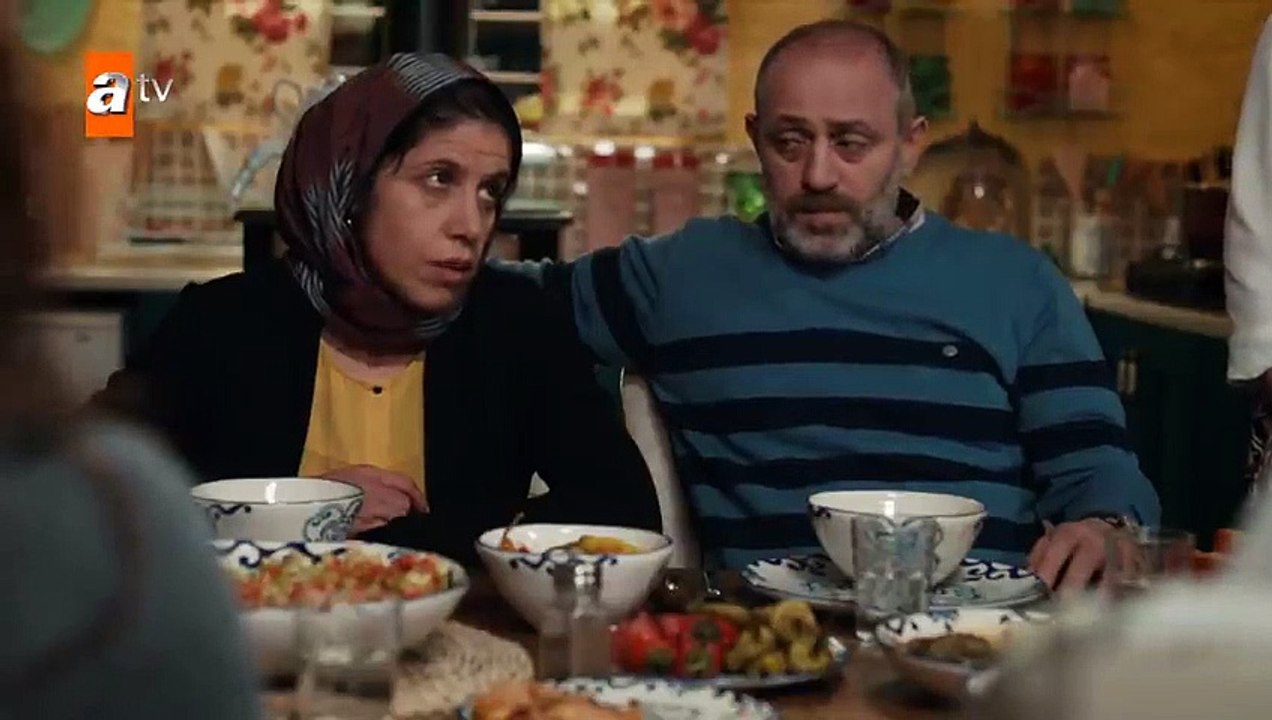 Mar Negro ( Fugitiva ) Cap 11 completo audio en español