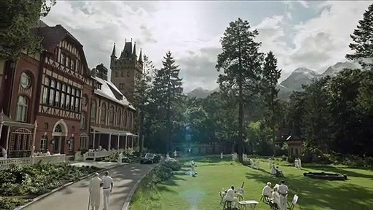 A Cure For Wellness Trailer (2) DF